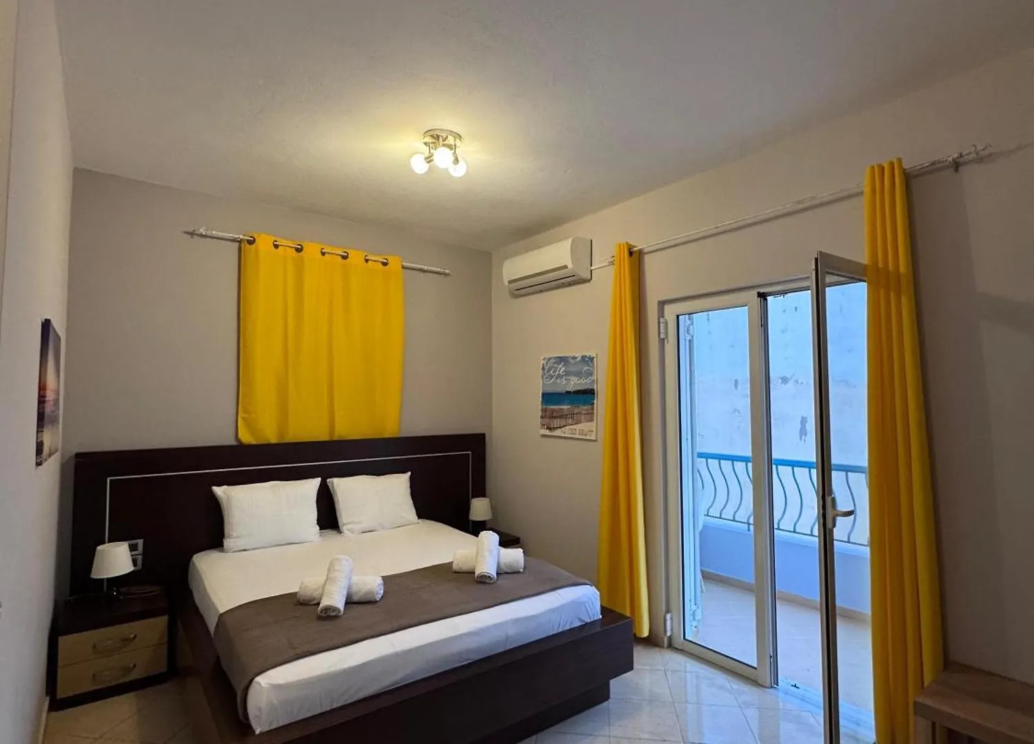 Prishtina Hotel Саранда 3*,  Албания